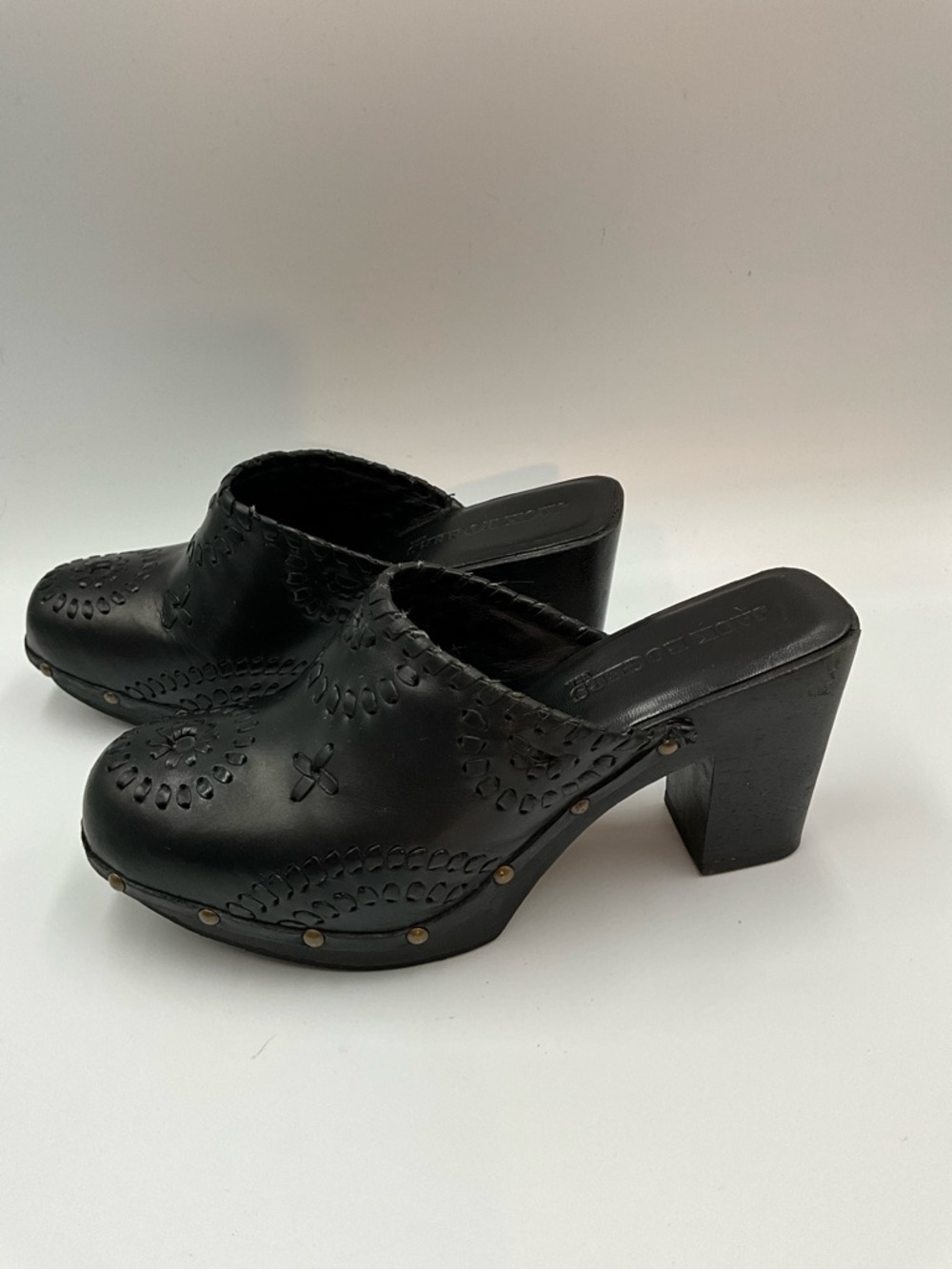 Jack Rogers Clogs Size 6.5 Black Leather Clog Heels with Stud Detailing